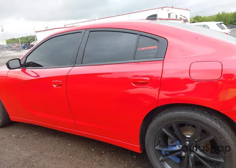 2016 Dodge Charger Sxt из США, поврежденный, VIN 2C3CDXHGXGH333232